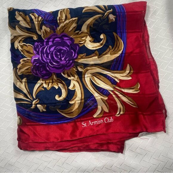 St. Armin’s Scarf with Red and Gold Accents - Picture 3 of 3